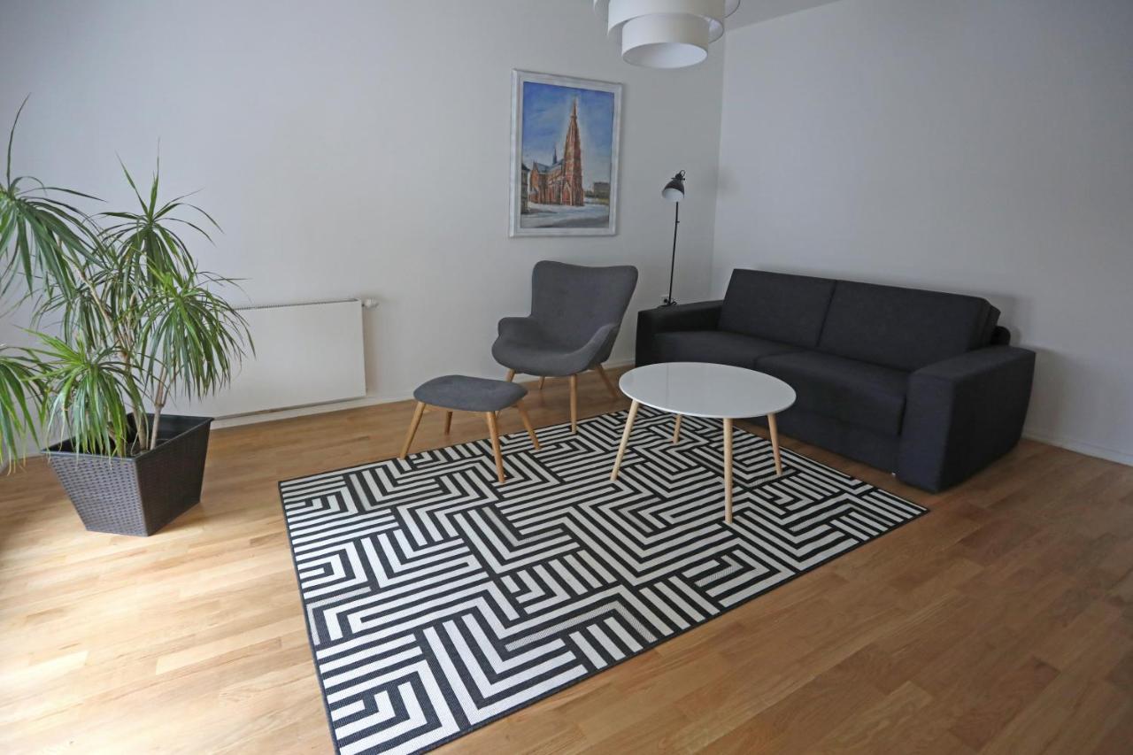 Home Apartmani I Sobe Osijek Exterior photo